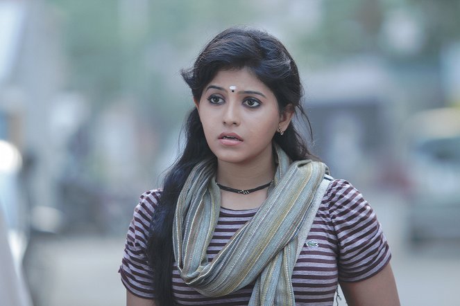 Vathikuchi - De la película - Anjali
