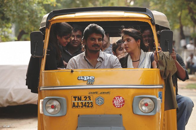 Vathikuchi - De la película - Dileepan, Anjali