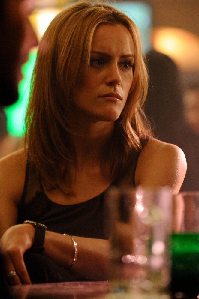 Mercy - Hope You're Good, Smiley Face - Filmfotos - Taylor Schilling