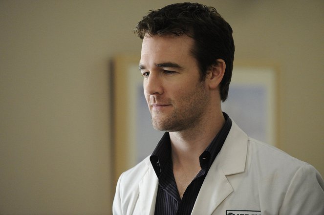 Mercy - Can We Talk About the Gigantic Elephant in the Ambulance? - Z filmu - James van der Beek