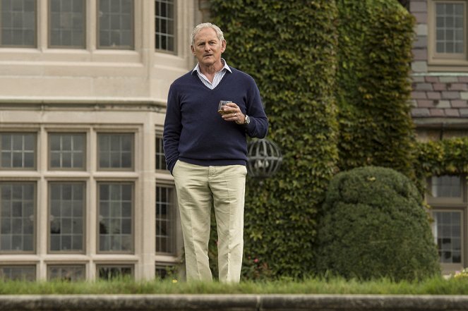 Deception - Z filmu - Victor Garber