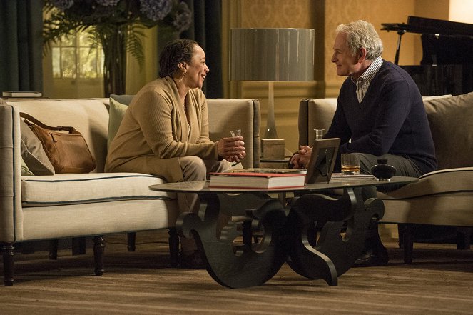 Deception - Photos - S. Epatha Merkerson, Victor Garber