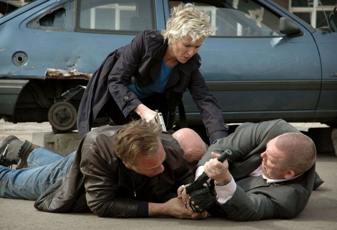 Tatort - Season 37 - Blutdiamanten - Photos - Klaus J. Behrendt, Andrea Croonenberghs, Dietmar Bär