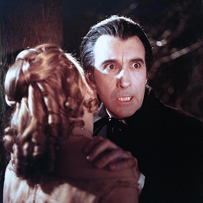 Une messe pour Dracula - Film - Christopher Lee