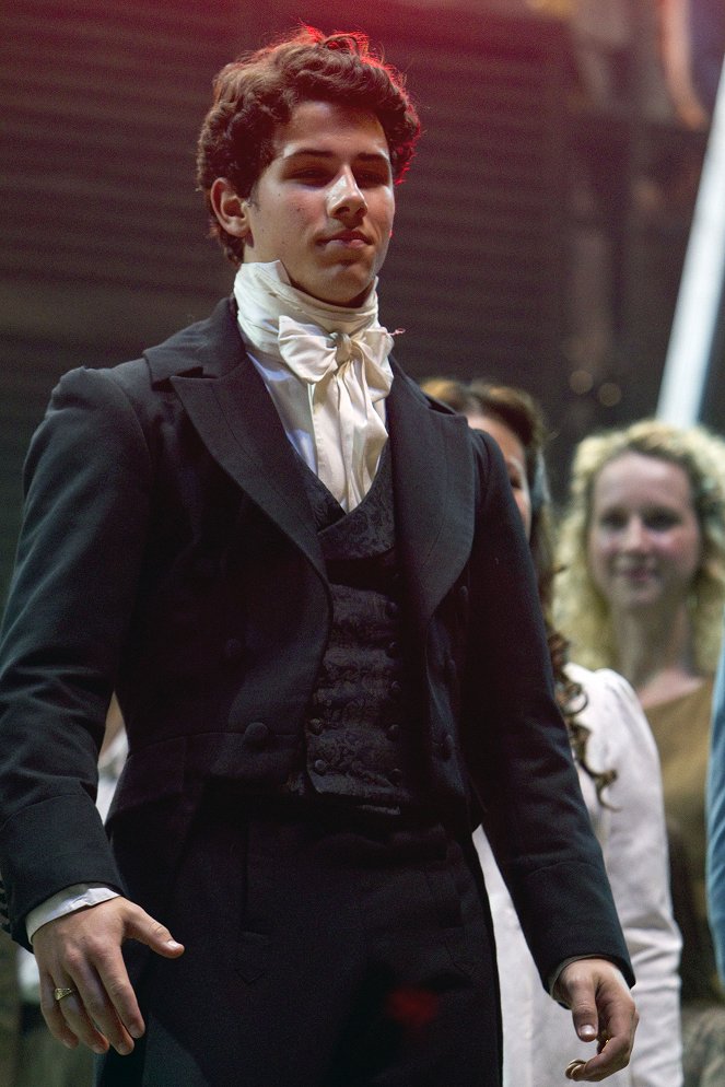Les Misérables in Concert: The 25th Anniversary - Photos - Nick Jonas