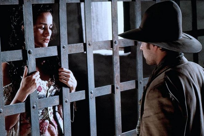 Pistolnice - Z filmu - Andie MacDowell