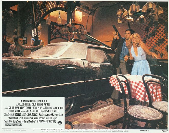 Foul Play - Lobby Cards - Chevy Chase, Goldie Hawn