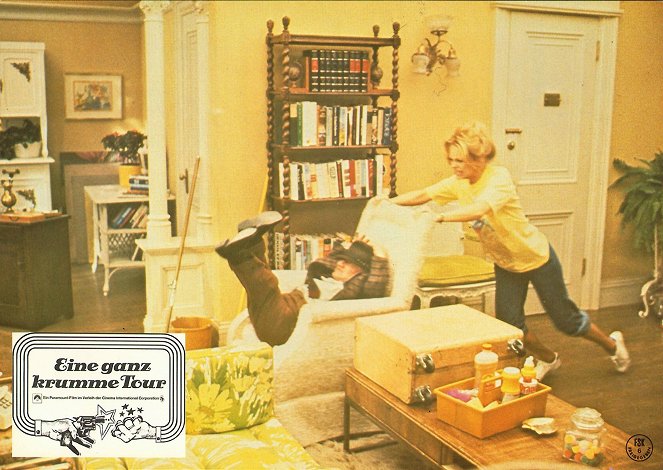 Foul Play - Lobby Cards - Goldie Hawn