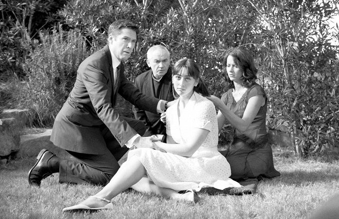 Much Ado About Nothing - Photos - Alexis Denisof, Jillian Morgese, Amy Acker