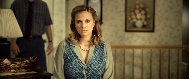Cold in July - Photos - Vinessa Shaw