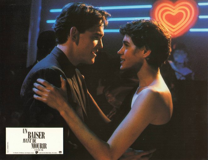 A Kiss Before Dying - Lobby Cards - Matt Dillon, Sean Young