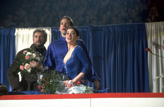 Le Feu sur la glace - Film - Roy Dotrice, D.B. Sweeney, Moira Kelly
