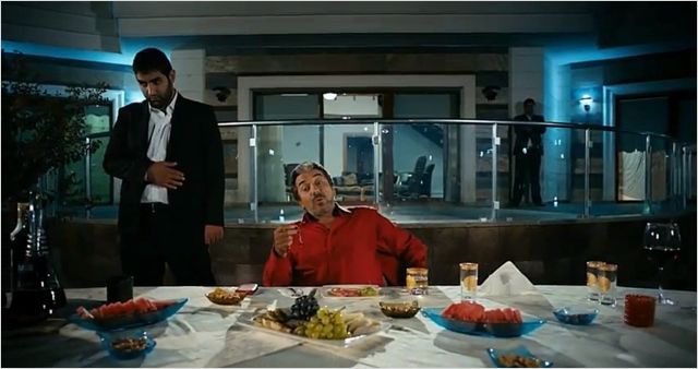 Oğlum Bak Git - De la película - Kıvanç Baran Arslan, Orhan Aydın