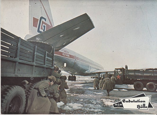 Skyjacked - Lobby Cards