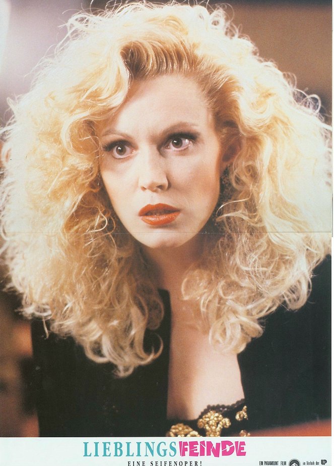 Soapdish - Lobby Cards - Cathy Moriarty