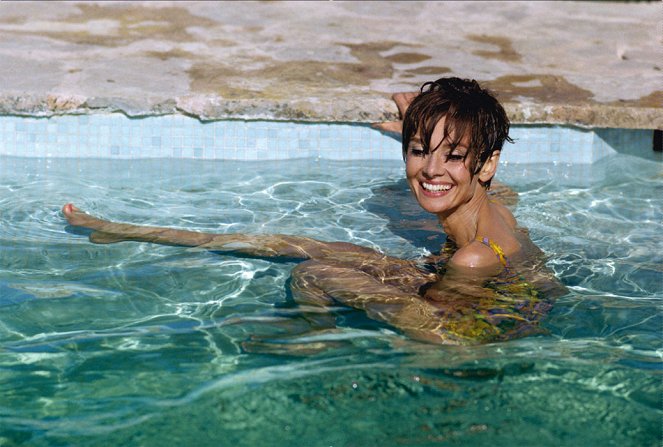 Two for the Road - Making of - Audrey Hepburn