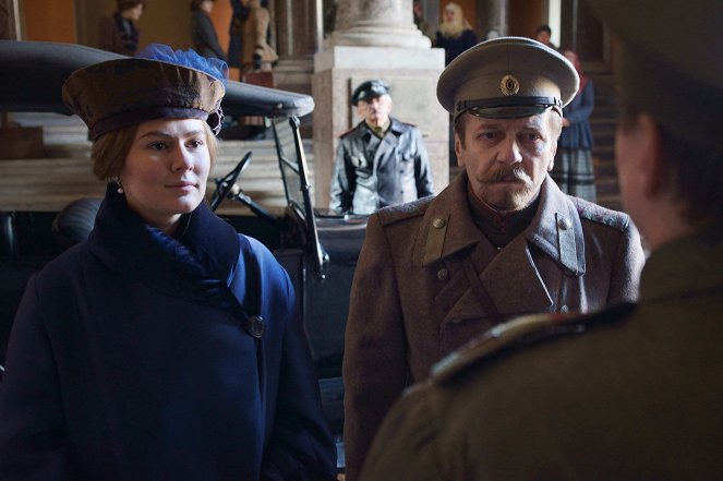 Le Bataillon - Film - Mariya Kozhevnikova, Valeriy Degtyar