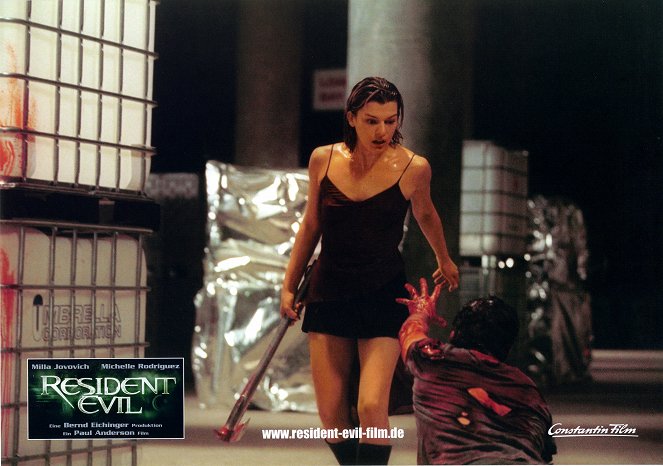 Resident Evil - Lobby Cards - Milla Jovovich
