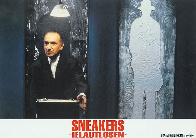 Sneakers - Die Lautlosen - Lobbykarten - Ben Kingsley
