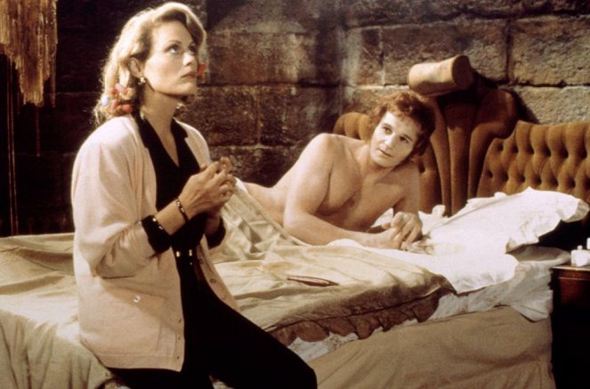 El hotel de los fantasmas - De la película - Beverly D'Angelo, Liam Neeson
