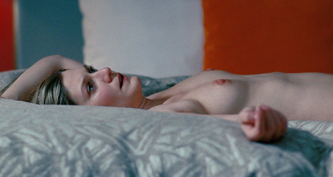 Tag und Nacht - Kuvat elokuvasta - Magdalena Kronschläger