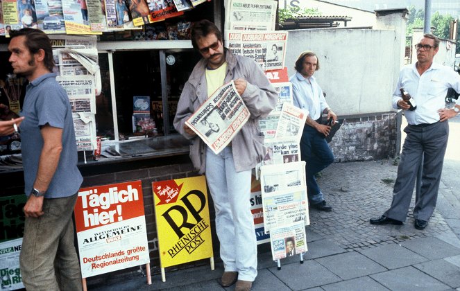 Tatort - Season 13 - Kuscheltiere - Filmfotos - Götz George