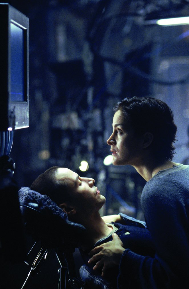 The Matrix - Van film - Keanu Reeves, Carrie-Anne Moss