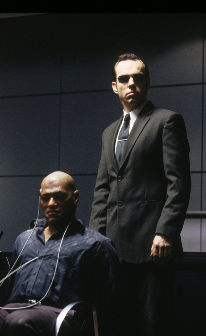 The Matrix - Photos - Laurence Fishburne, Hugo Weaving