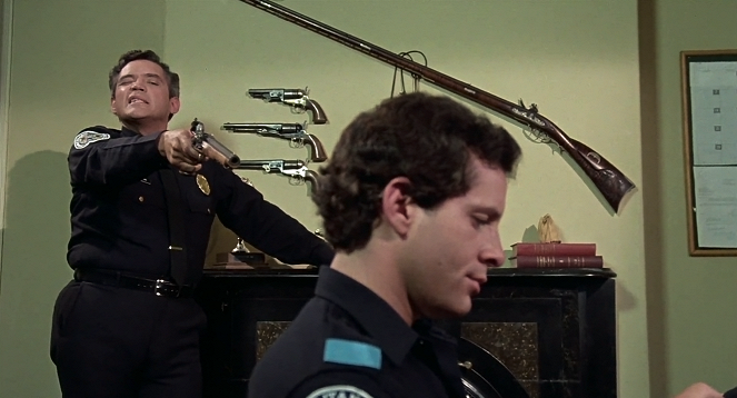 Police Academy - Van film - G. W. Bailey, Steve Guttenberg