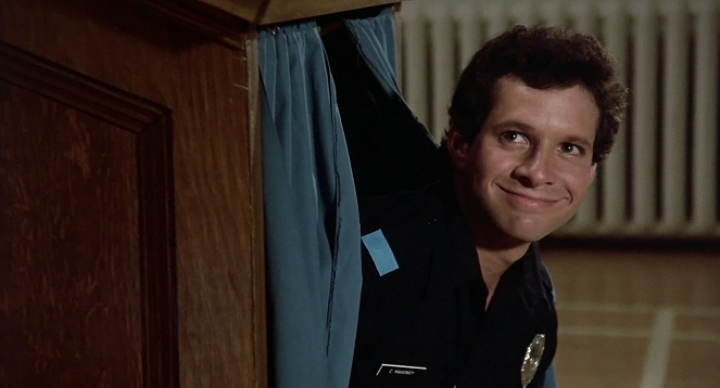 Loca academia de policía - De la película - Steve Guttenberg
