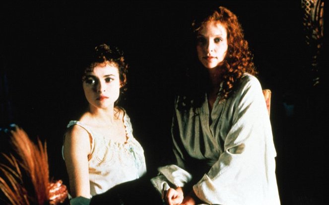 Křídla vášně - Z filmu - Helena Bonham Carter, Alison Elliott