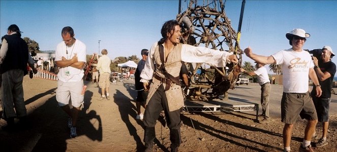 Pirates of the Caribbean: Dead Man's Chest - Van de set - Orlando Bloom