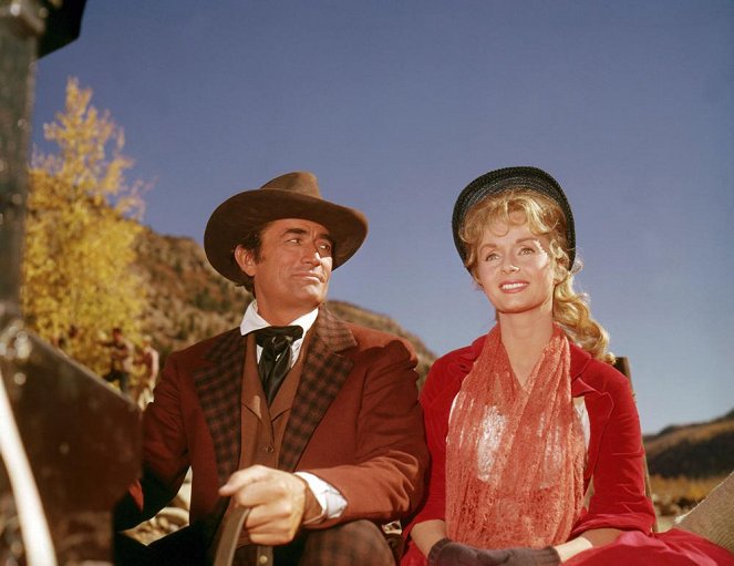 A vadnyugat hőskora - Filmfotók - Gregory Peck, Debbie Reynolds