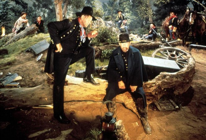 Das war der Wilde Westen - Filmfotos - John Wayne, Harry Morgan