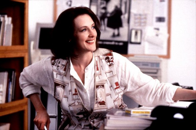 Two Much - Photos - Joan Cusack
