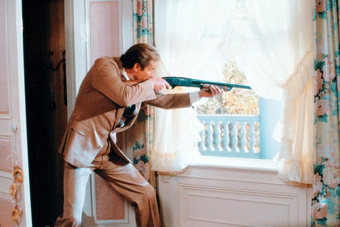 James Bond - Im Angesicht des Todes - Filmfotos - Roger Moore