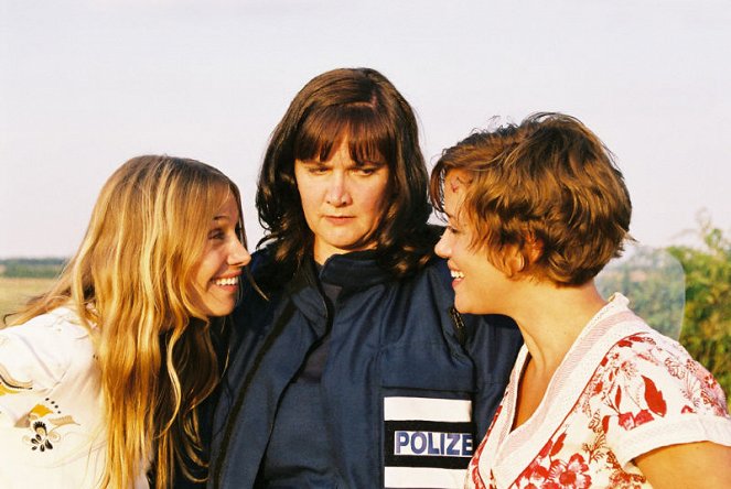 Die Frau des Frisörs - Filmfotók - Nadeshda Brennicke, Annette Paulmann, Muriel Baumeister