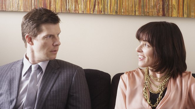 Price Check - Photos - Eric Mabius, Parker Posey