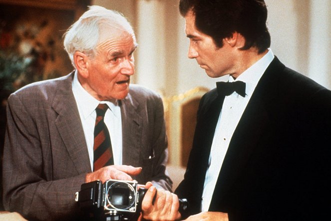 Licencia para matar - De la película - Desmond Llewelyn, Timothy Dalton