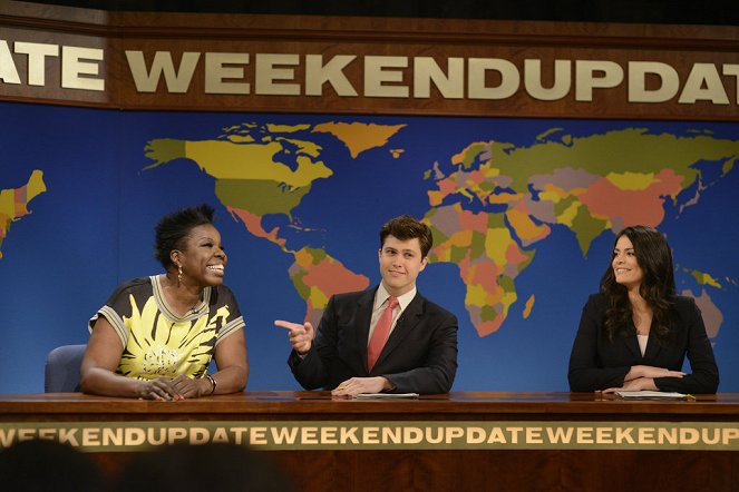 Saturday Night Live - Photos - Leslie Jones, Colin Jost, Cecily Strong