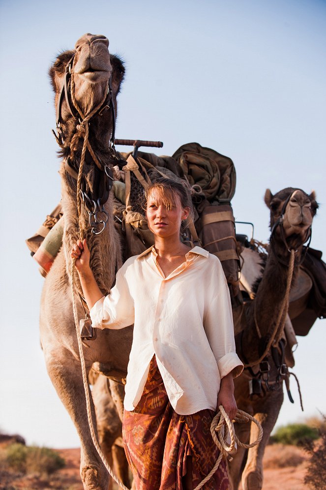 Tracks - Do filme - Mia Wasikowska