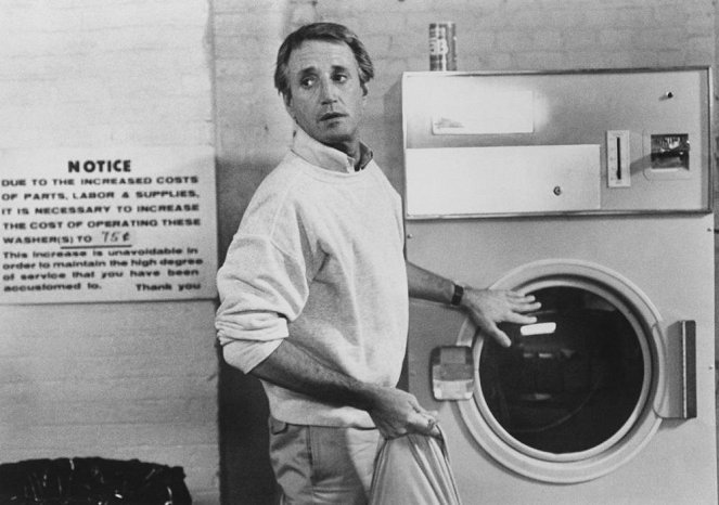 Still of the Night - Van film - Roy Scheider