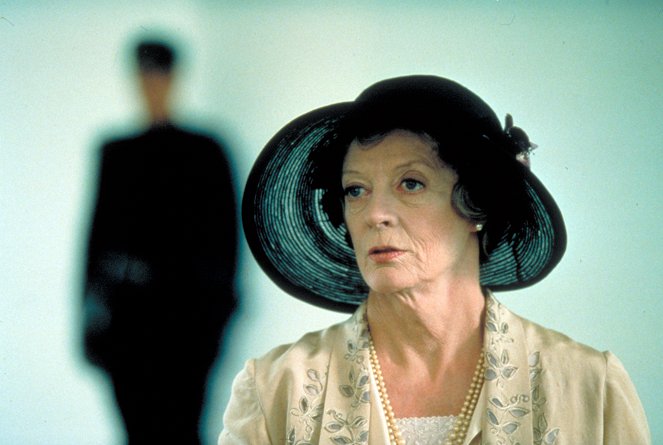 Čaj s Mussolinim - Z filmu - Maggie Smith