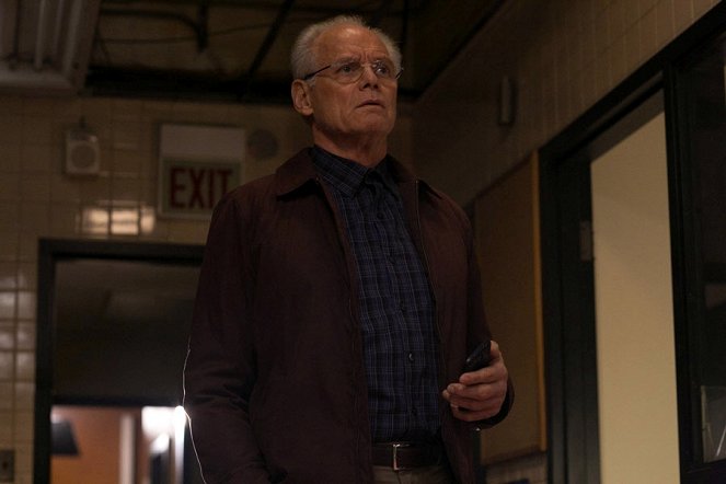 Crisis - Photos - Fred Dryer