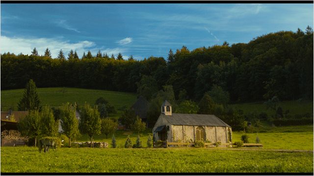 Die Kirche bleibt im Dorf - De la película