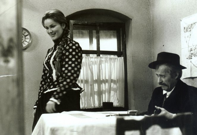 Páva - De la película - Anna Javorková, Andrej Mojžiš