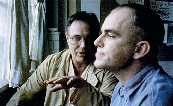 Sling Blade - Film - J. T. Walsh, Billy Bob Thornton