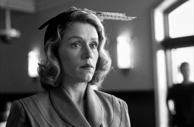 The Man Who Wasn't There - Van film - Frances McDormand