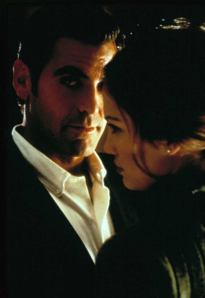 Out of Sight - Filmfotos - George Clooney, Jennifer Lopez