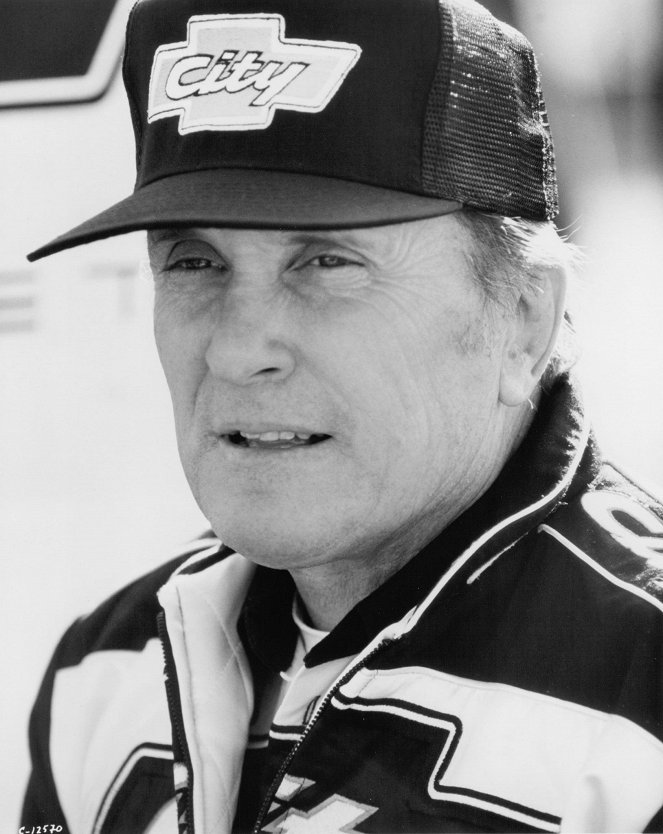 Tage des Donners - Days of Thunder - Filmfotos - Robert Duvall